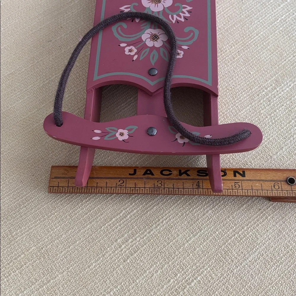 Muffy VanderBear Sleddin' and Skiddadlin' Winter Frolic Painted Wooden Sled